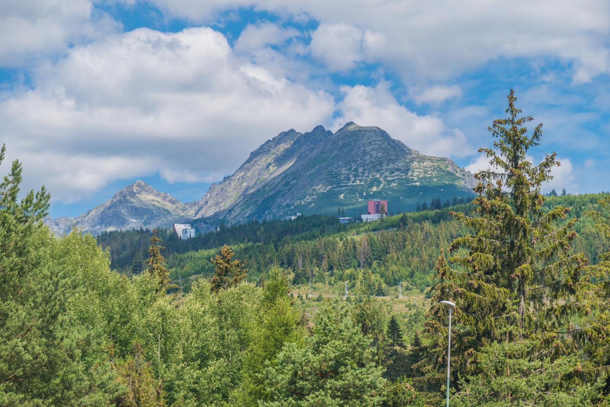 Sherpa'S Hostel High Tatras Štrbské Pleso Eksteriør billede