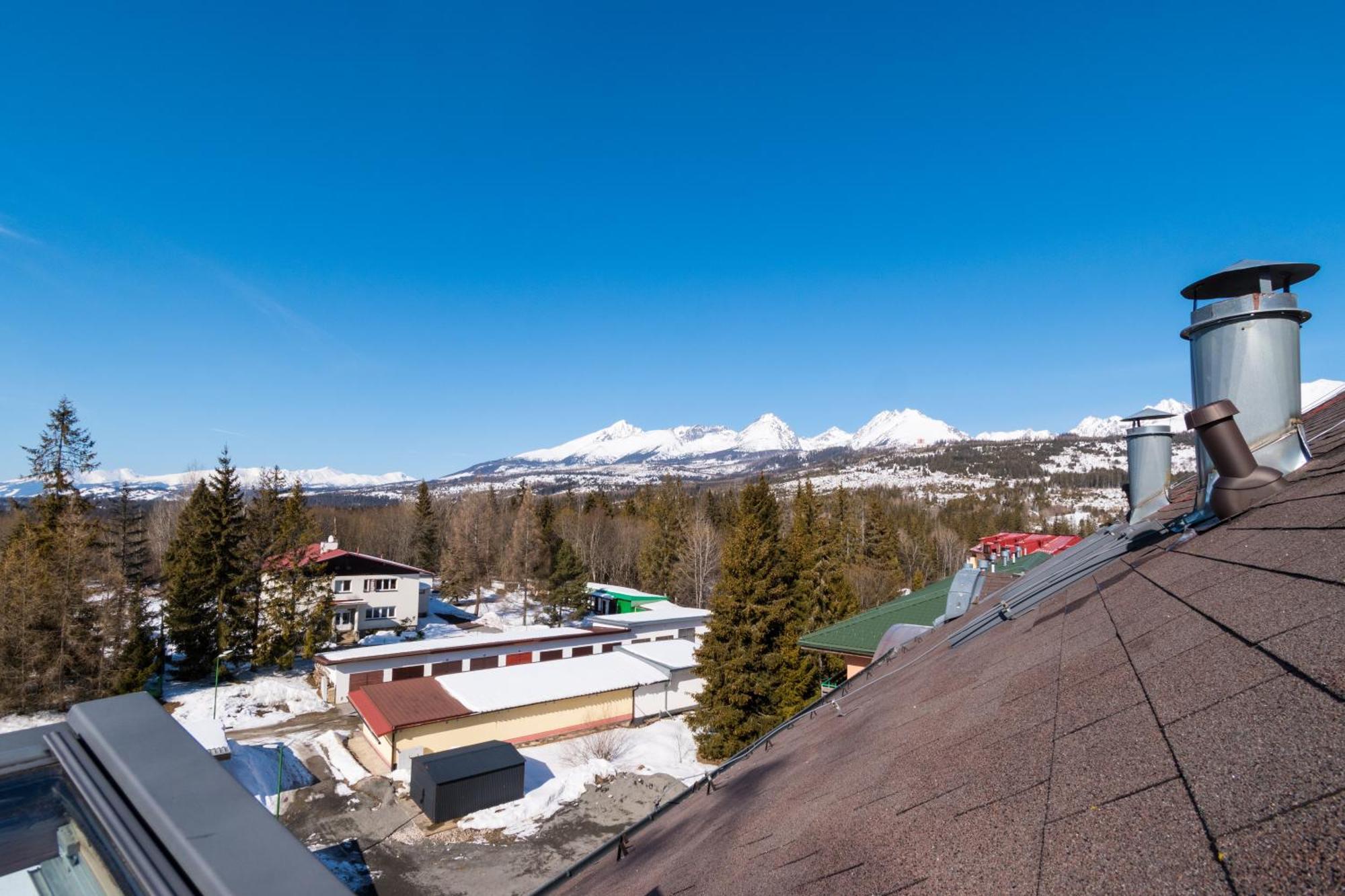 Sherpa'S Hostel High Tatras Štrbské Pleso Eksteriør billede