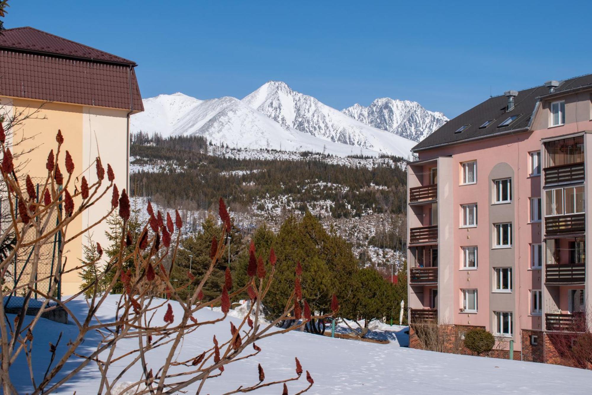 Sherpa'S Hostel High Tatras Štrbské Pleso Eksteriør billede